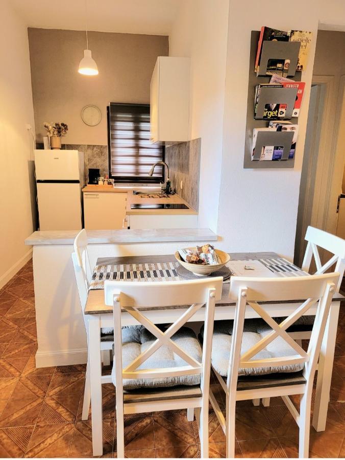 Ayerina Ground Floor Apartment أريلاز المظهر الخارجي الصورة